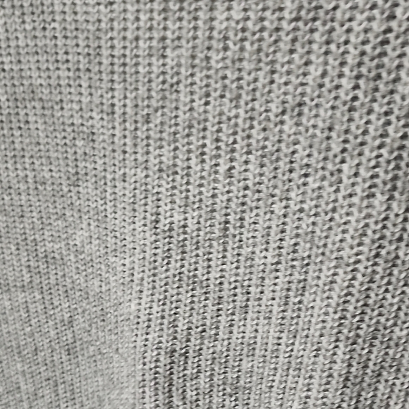 Elizabeth and James V-Neck Sweater in Gray and White - Picture 10 of 10